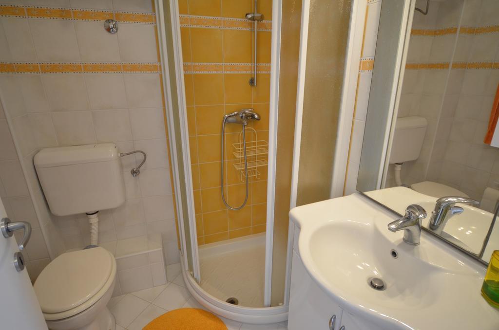 Apartment Anna Borik Rovinj Exterior foto